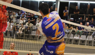 El CV Roquetes sumó la primera victoria de la temporada, después de un inicio muy complicado en el c