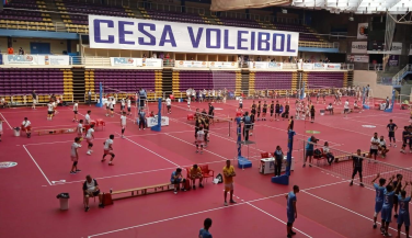 La jornada inaugural abre la lucha por el título en el CESA que se disputa en Valladolid