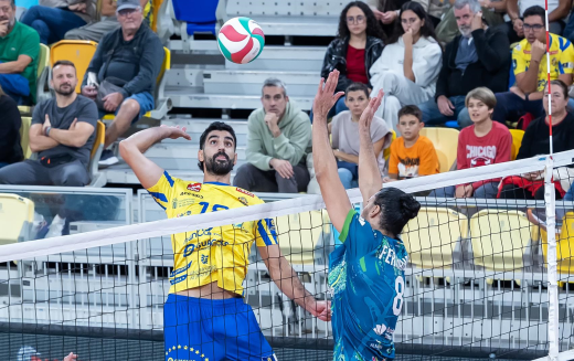 El Guaguas se exprime para hacerse con triunfo ante el Unicaja Costa de Almería  (3-0)