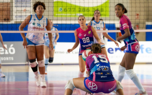 El Tenerife Libby’s La Laguna cae ante Arenal Emevé en el Pablos Abril